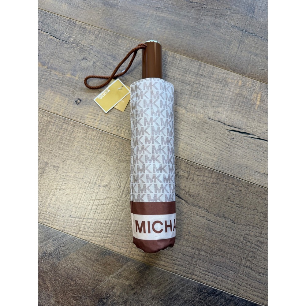 Michael Kors Travel Umbrella Vanilla Logo Print 35F3GTFN4B New